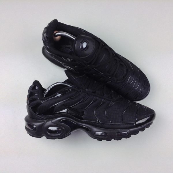 Nike Air Max Tn Plus "BLACK"