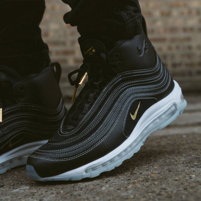 riccardo tisci air max