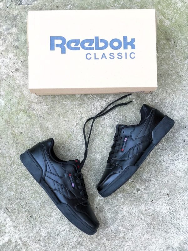 Мужские кроссовки Reebok Workout Plus черные кожаные купить Киев