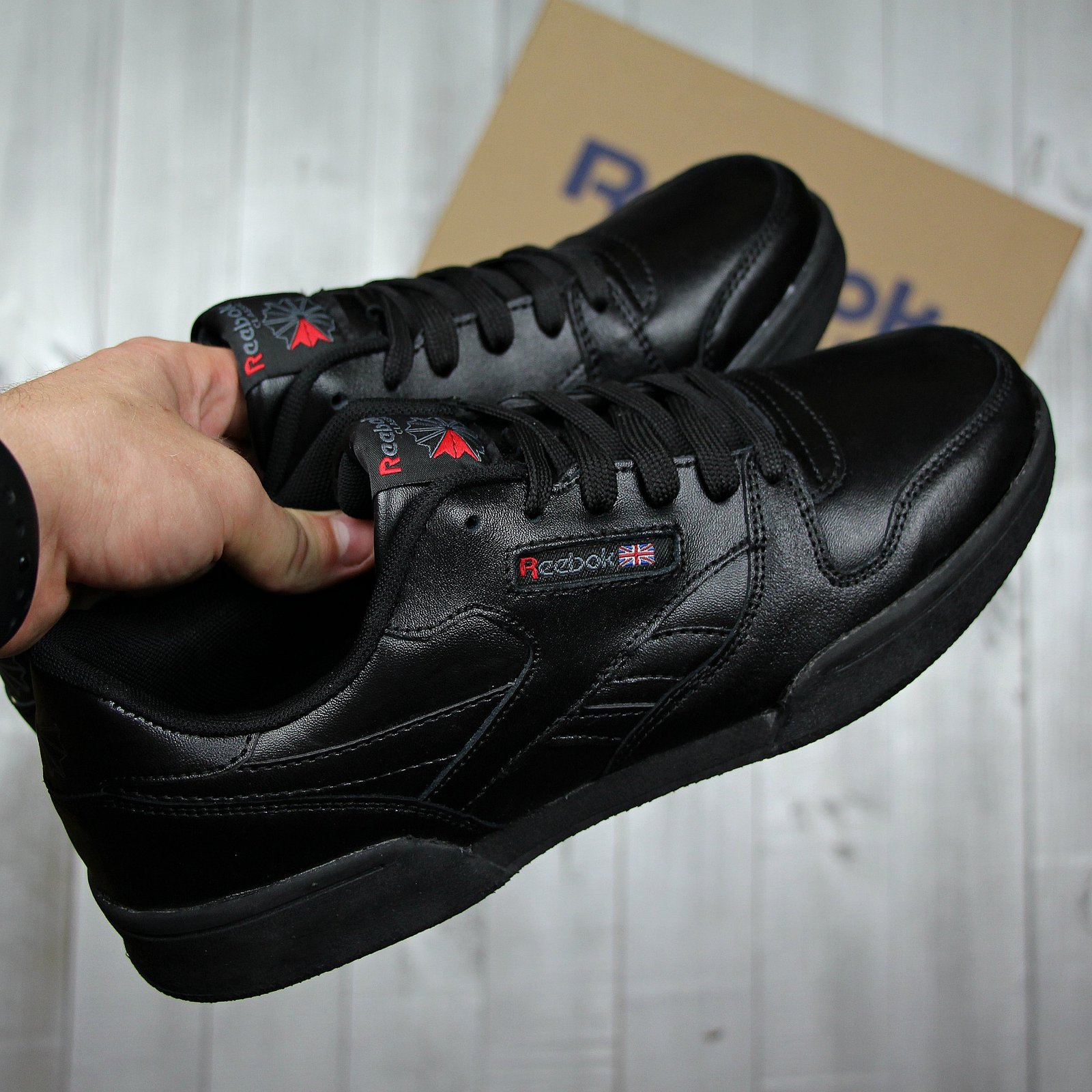 reebok workout gum black