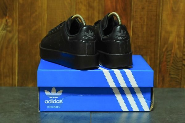 Кроссовки женские Adidas Stan Smith Black Украина