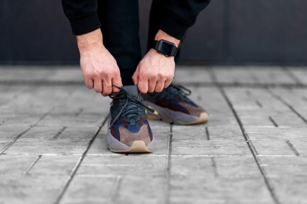 Кроссовки мужские Adidas Yeezy Boost 700