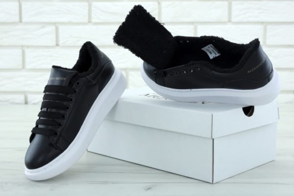 Кроссовки женские Alexander McQueen Oversized Sneakers Зимние