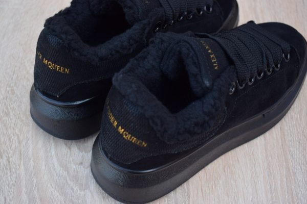 Кроссовки женские Alexander McQueen Oversized Sneakers