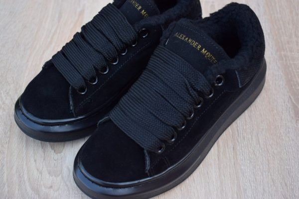 Кроссовки женские Alexander McQueen Oversized Sneakers