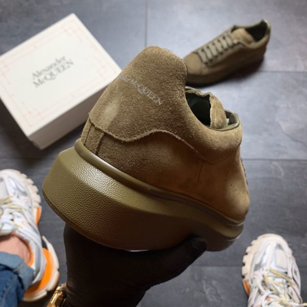 Кроссовки женские Alexander McQueen Khaki
