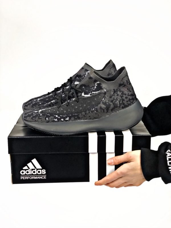 Кроссовки мужские Adidas Yeezy Boost 380 Black