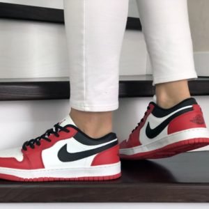 Кроссовки женские Nike Air Jordan 1 Low Red
