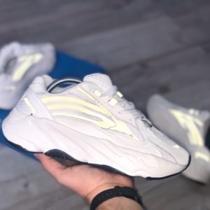 Кроссовки мужские Adidas Yeezy 700 White Рефлектив