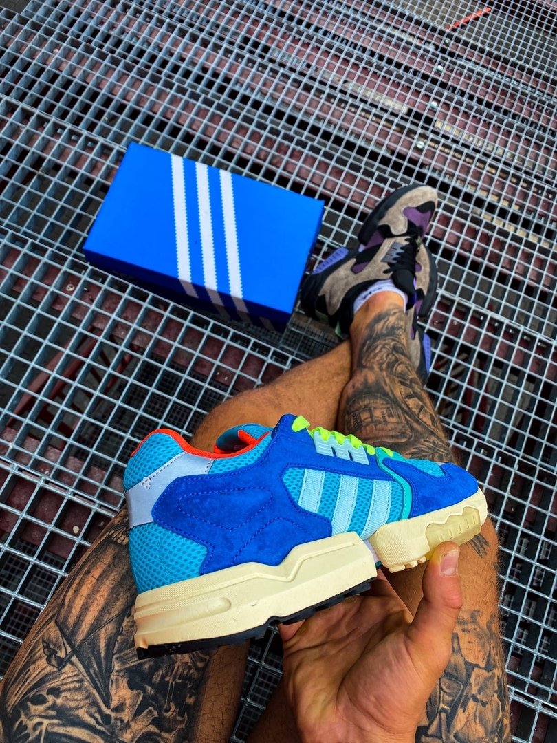 Купить Кроссовки мужские Adidas ZX Torsion Bright Cyan Linen Green
