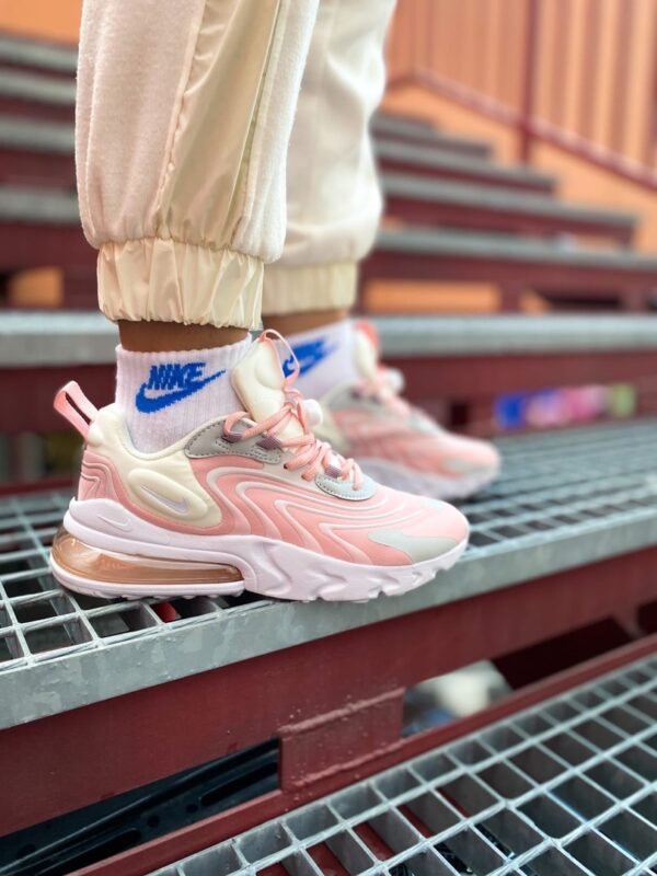 Кроссовки Женские Nike air max 270 React Eng barely rose