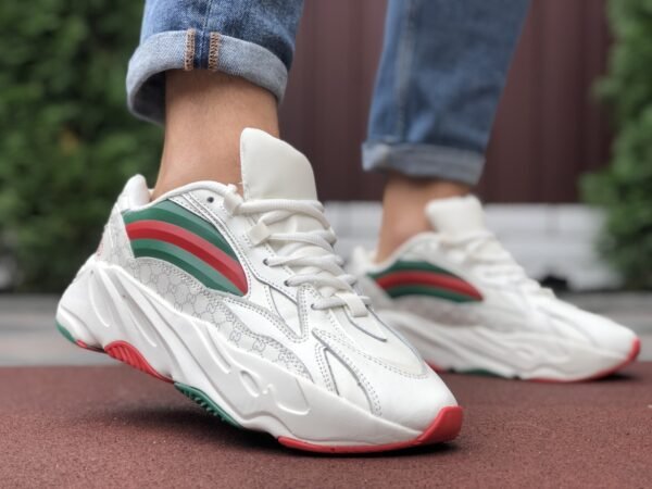 Кроссовки мужские Adidas Yeezy Boost 700 Gucci White