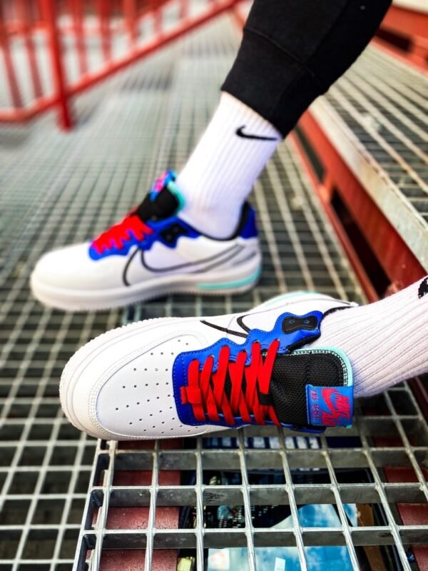 Кроссовки мужские Nike Air Force 1 React White Black-astronomy blue-laser crimson