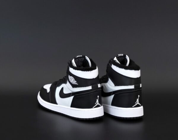 Кроссовки Jordan 1 Retro Black White Winter Зимние