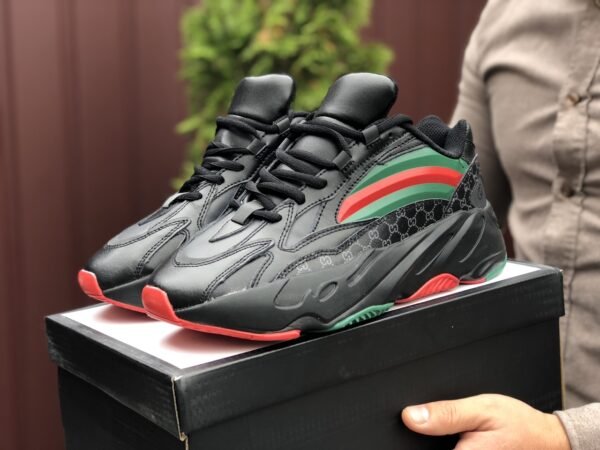 Кроссовки мужские Adidas Yeezy Boost 700 Gucci Black