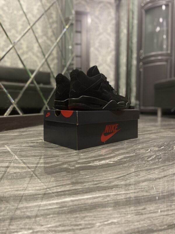 Кроссовки Мужские Nike Air Jordan 4 Retro Black Cat