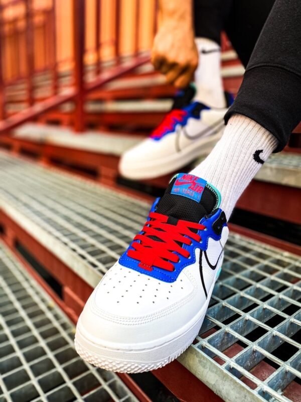 Кроссовки мужские Nike Air Force 1 React White Black-astronomy blue-laser crimson