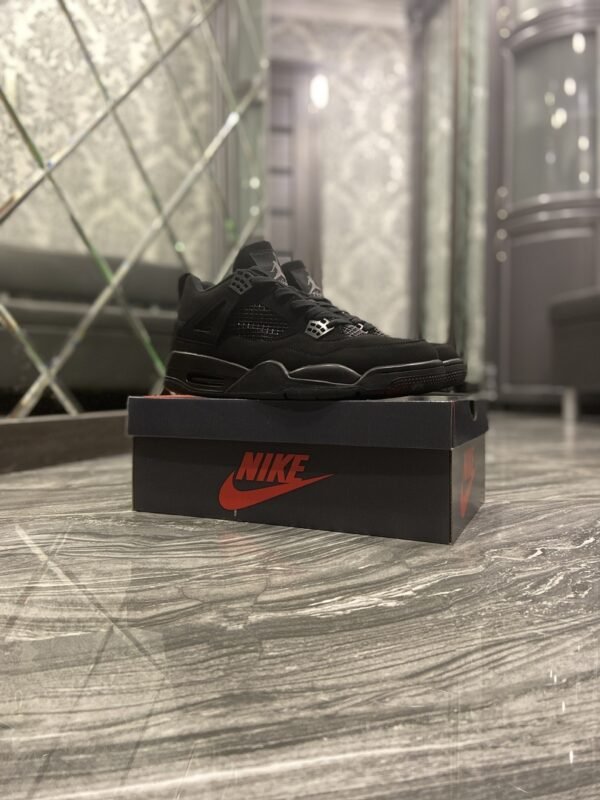 Кроссовки Мужские Nike Air Jordan 4 Retro Black Cat