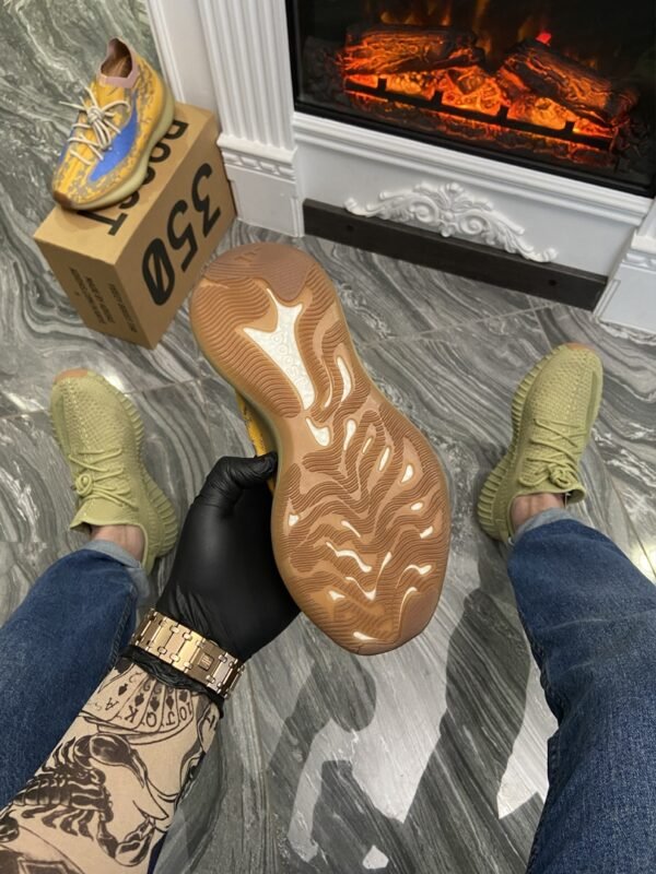 Кроссовки Женские Adidas Yeezy Boost 380 Blue Oat