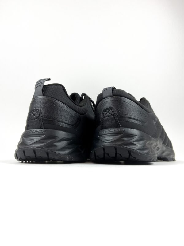 Кроссовки мужские Reebok Astroride Thinsulate black