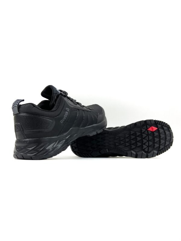 Кроссовки мужские Reebok Astroride Thinsulate black