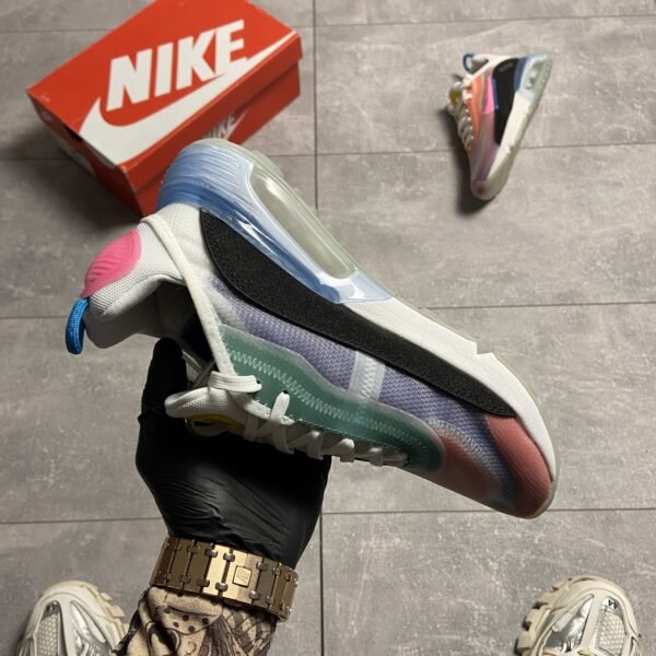 Кроссовки женские Nike Air Max 2090 White Pink