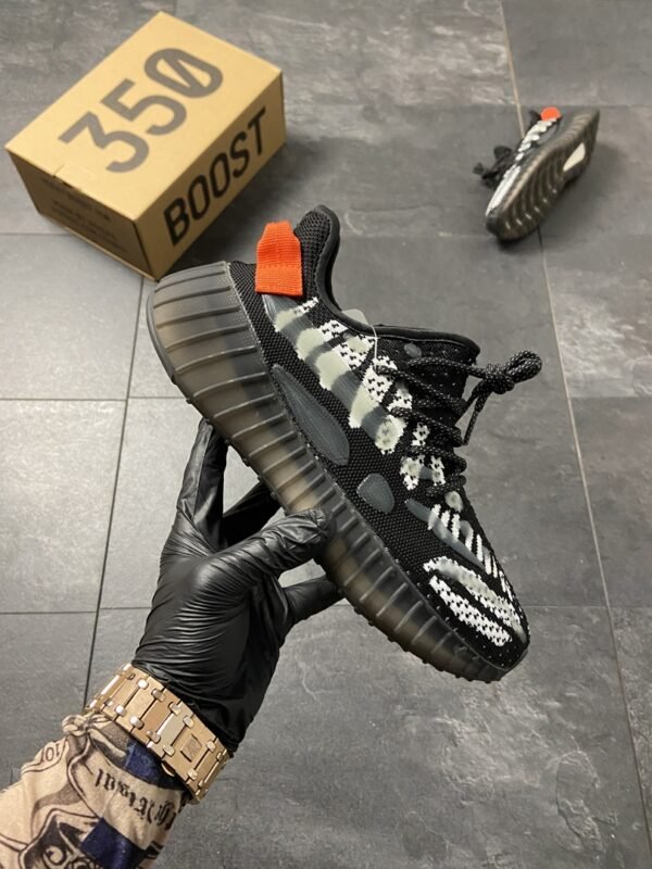 Кроссовки мужские Adidas Yeezy Boost 350 V3 Core Black