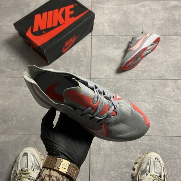 Кроссовки мужские Nike Zoom Gravity Grey University Red