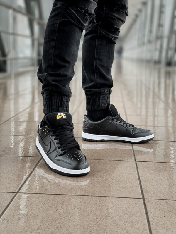 Кроссовки мужские Civilist x Nike SB Dunk Low
