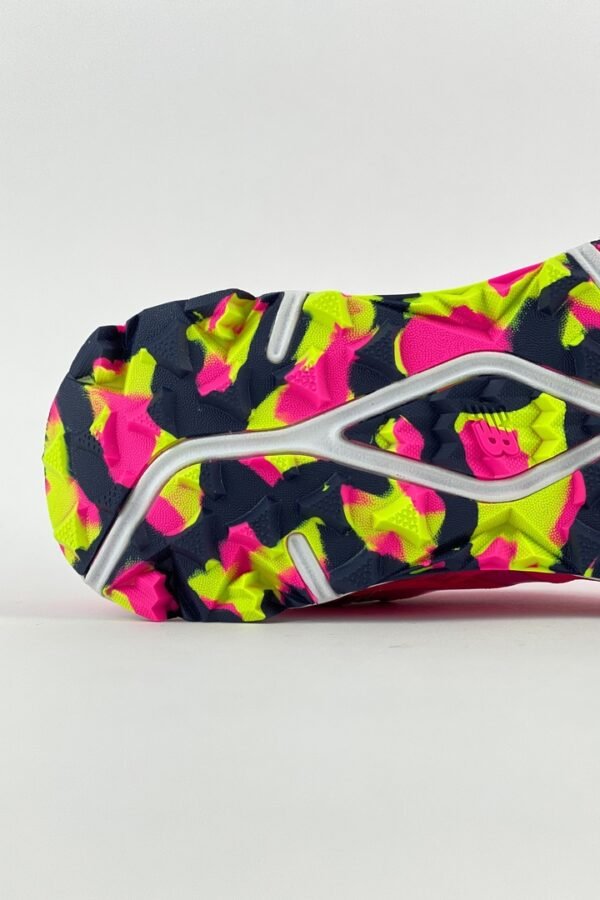 Кроссовки Женские New Balance 690 v2 Pink Оригинал