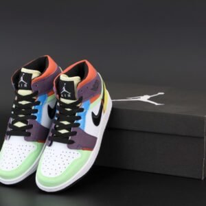 Кроссовки женские Nike Jordan 1 multi-color