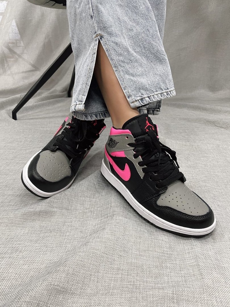 Jordan1 pink best sale