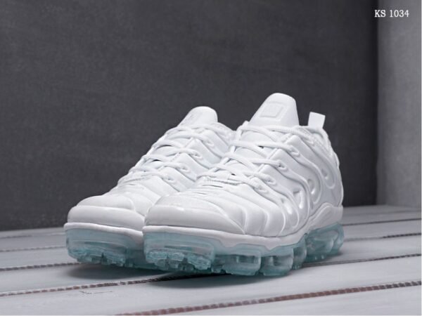 Кроссовки мужские Nike VaporMax Plus Triple White