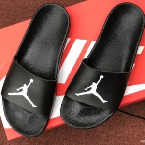 Тапки Nike Jordan Black