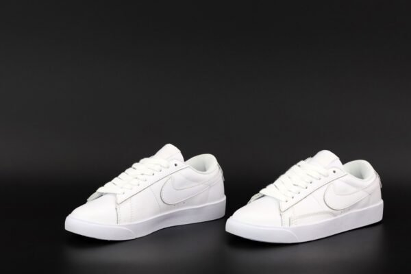 Кроссовки женские Nike Blazer Low Leather White