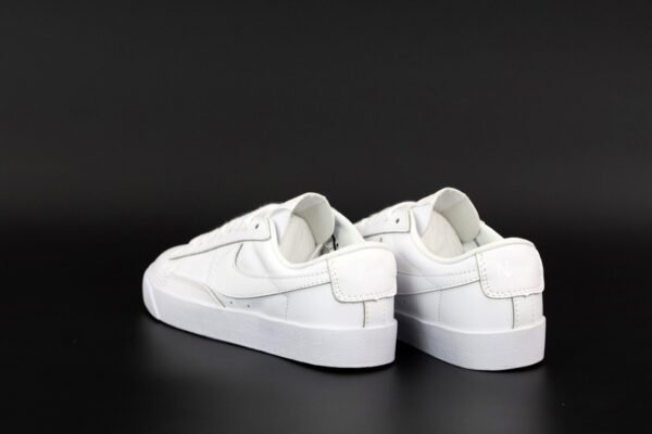 Кроссовки женские Nike Blazer Low Leather White