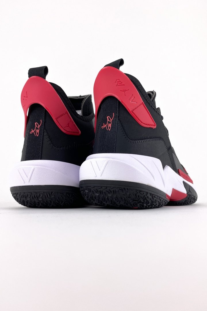 Jordan why hot sale not black