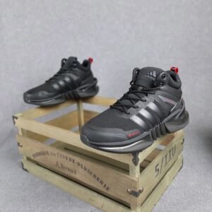 Мужские зимние кроссовки Adidas Equipment Black