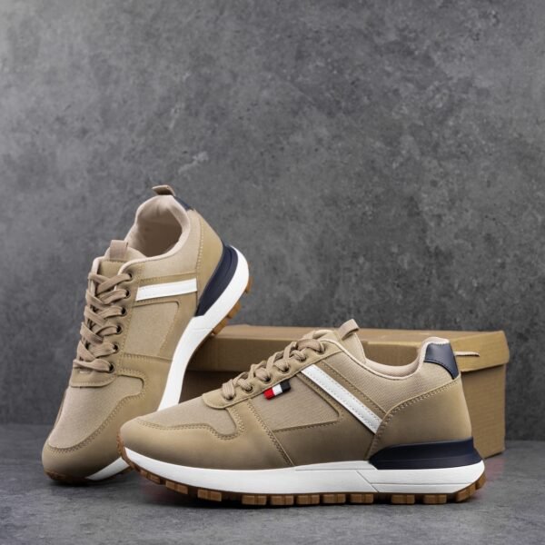 Кроссовки мужские beige