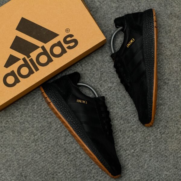 Кроссовки мужские Adidas Iniki Black