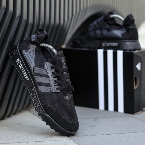 Кроссовки Adidas Different Black