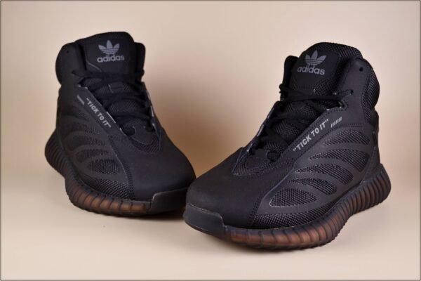 Кроссовки Adidas Yeezy Black Winter