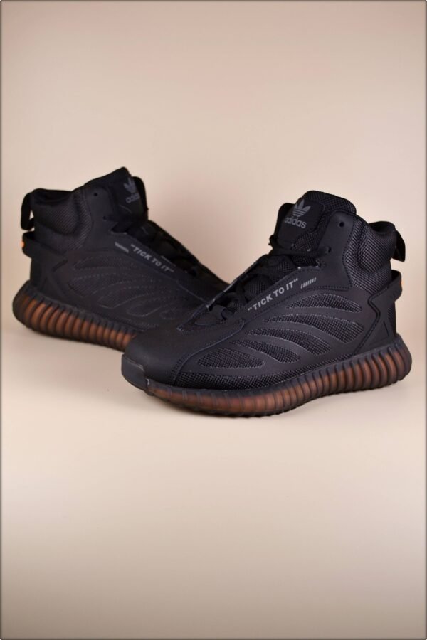 Кроссовки Adidas Yeezy Black Winter
