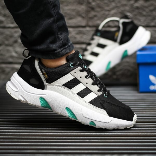 Кроссовки мужские Adidas ZX 22 Boost