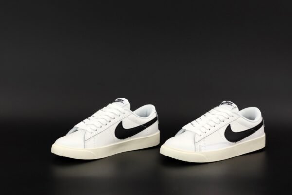 Кроссовки женские Nike Blazer Mid 77 Low White