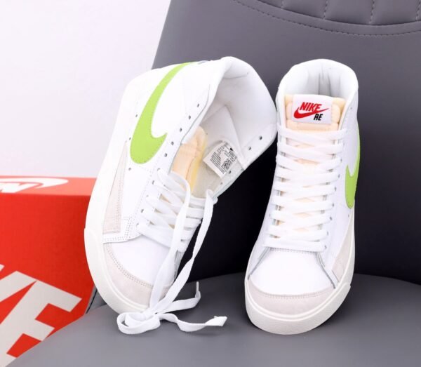 Кроссовки женские Nike Blazer Mid 77 White