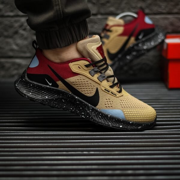 Кроссовки мужские Nike Pegasus Trail 3 beige red
