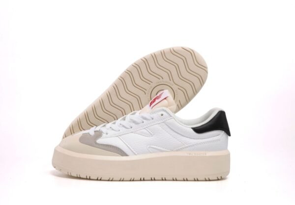 Кроссовки Женские New Balance CT302 White Pink