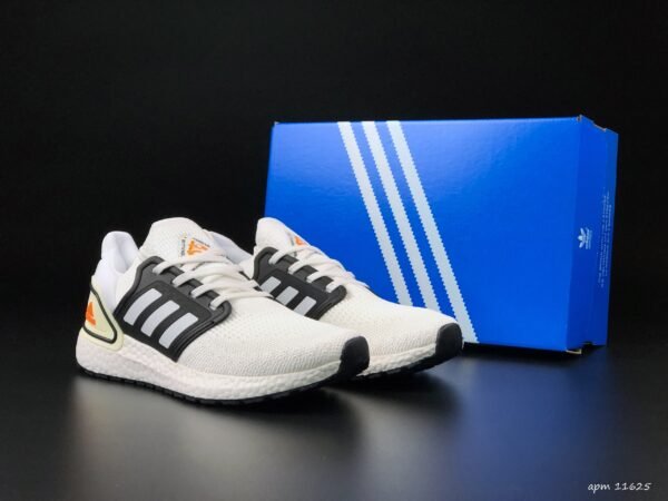 Кроссовки Мужские Adidas Boost White