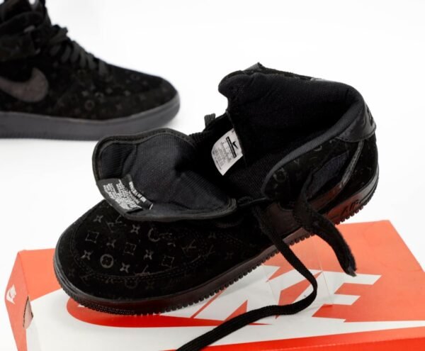 Кроссовки мужские Nike Air Force LV Black